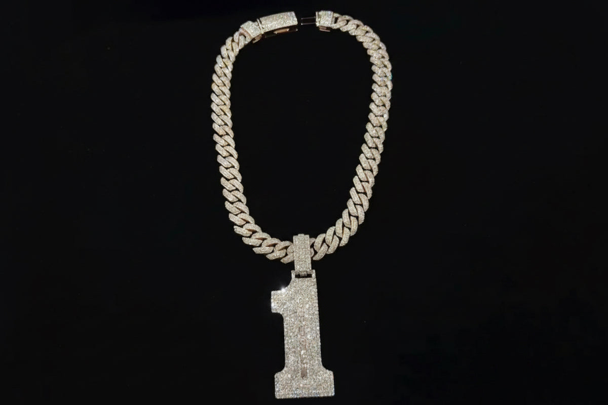 Gold Cuban chain + Pendant set